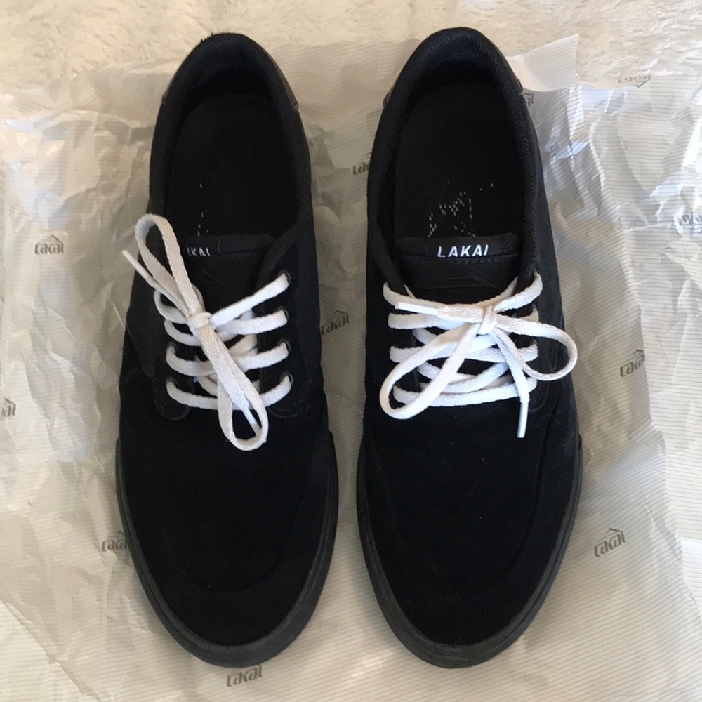 Lakai Riley 3